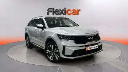 Usado Kia Sorento Plus 232 CV (170 kW) 2023 Gris SUV