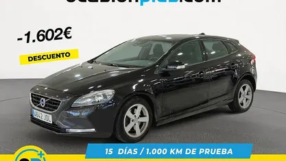 Negro Usado 2015 Volvo V40 Kinetic Familiar | 11.288 € (Precio justo)