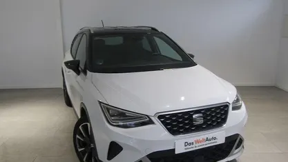 Usado Seat Arona Xperience 116 CV (85 kW) 2025 Blanco SUV