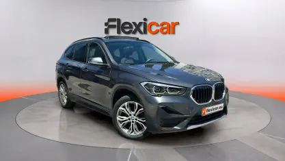 Usado BMW X1 140 CV (102 kW) 2021 Gris SUV