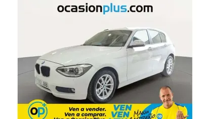 Begagnad BMW 118 143 HK (105 kW) 2014 Vit Halvkombi