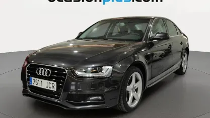 Usado Audi A4 S-Line 150 CV (110 kW) 2015 Gris Berlina