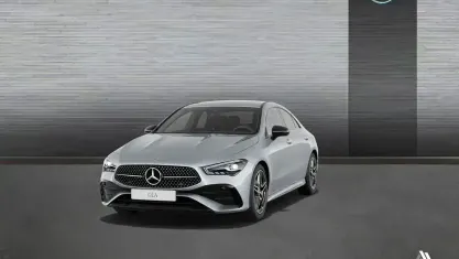 Usado Mercedes CLA220 AMG line 190 CV (139 kW) 2025 Plateado Berlina