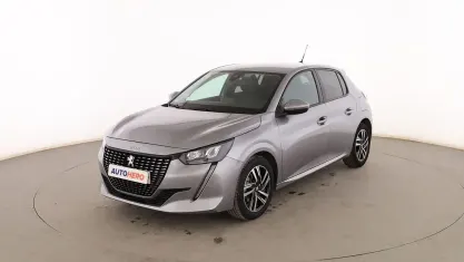 Usado Peugeot 208 Allure 101 CV (74 kW) 2021 Gris Utilitario