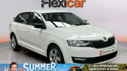 Usado Skoda Rapid 95 CV (69 kW) 2018 Blanco Utilitario