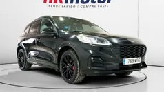 Negro Usado 2023 Ford Kuga ST-Line X SUV | 25.890 € (Buen precio)