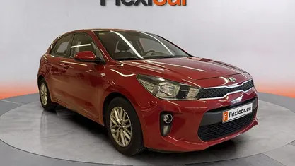 Rojo Usado 2020 Kia Rio Berlina | 10.990 € (Buen precio)
