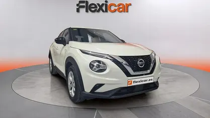 Usado Nissan Juke Acenta 114 CV (83 kW) 2020 Blanco SUV