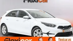 Blanco Usado 2022 Kia Ceed Berlina | 14.990 € (Precio justo)