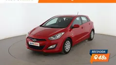 Rojo Usado 2013 Hyundai i30 Utilitario | 8699 € (Precio justo)
