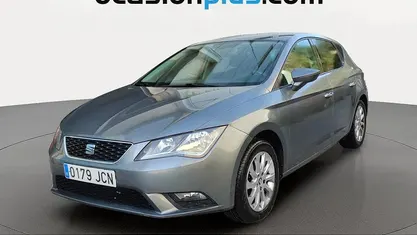 Usado Seat Leon Style 105 CV (77 kW) 2015 Gris Utilitario