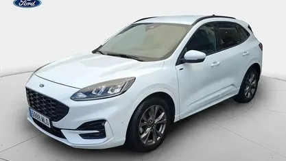 Usado Ford Kuga ST-Line 120 HP (88 kW) 2023 Branco SUV