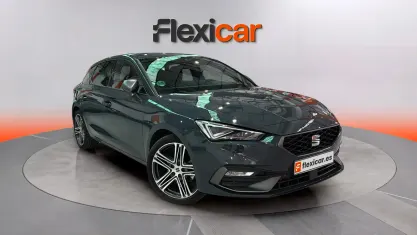 Usado Seat Leon FR 115 CV (84 kW) 2025 Gris Berlina
