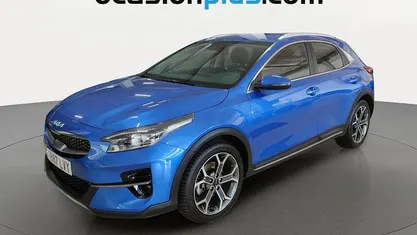Usado Kia XCeed 160 CV (117 kW) 2022 Azul SUV