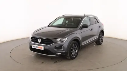 Usado VW T-Roc Sportline 150 CV (110 kW) 2018 Gris SUV
