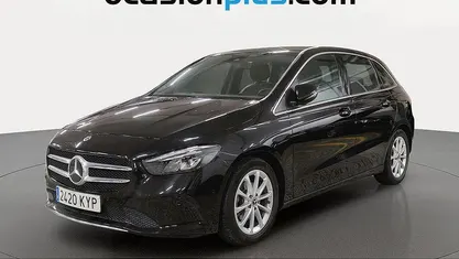 Usado Mercedes B180 116 CV (85 kW) 2019 Negro Monovolumen
