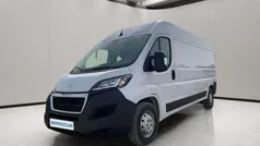 Blanco Usado 2023 Peugeot Boxer S Van | 21.900 € (Precio justo)