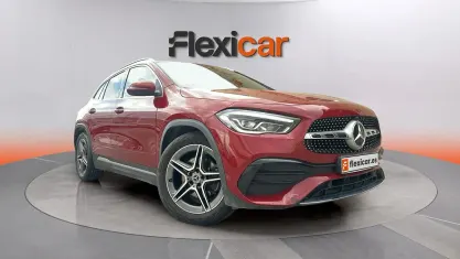 Usado Mercedes GLA200 150 HP (110 kW) 2022 Vermelho SUV