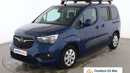 Usado Opel Combo Life Selective 110 CV (80 kW) 2019 Azul Monovolumen