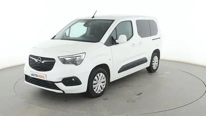 Blanco Usado 2021 Opel Combo Life Selective Monovolumen | 13.499 € (Precio justo)
