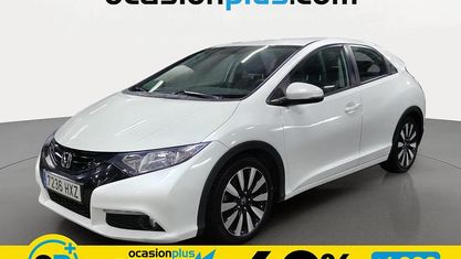 Begagnad Honda Civic Sport 142 HK (104 kW) 2014 Vit Halvkombi