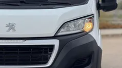 Blanco Usado 2022 Peugeot Boxer S Van | 21.900 € (Precio justo)