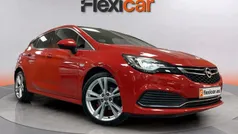 Rojo Usado 2018 Opel Astra Dynamic Berlina | 12.390 € (Precio justo)