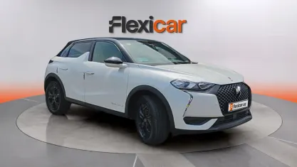 Usado DS Automobiles DS3 Crossback Performance 131 CV (96 kW) 2019 Blanco SUV