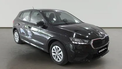 Negro Usado 2022 Skoda Fabia Ambition | 13.990 € (Precio justo)