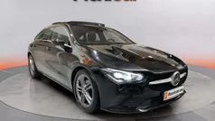 Negro Usado 2020 Mercedes CLA180 Shooting Brake Familiar | 21.690 € (Precio justo)