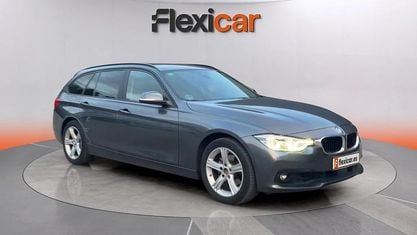 Usado BMW 320 184 HP (135 kW) 2019 Cinzento Carrinha