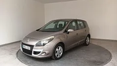 Marrón Usado 2009 Renault Scénic III Dynamique Monovolumen | 4200 € (Precio justo)