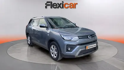 Usado Ssangyong (KGM) Tivoli 163 CV (119 kW) 2023 Gris SUV