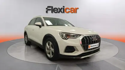 Używany Audi Q3 Premium 150 KM (110 kW) 2021 Biały SUV