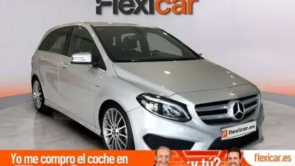 Usado Mercedes B200 136 CV (100 kW) 2019 Gris Utilitario