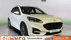 Blanco Usado 2023 Ford Kuga ST-Line SUV | 23.890 € (Precio justo)
