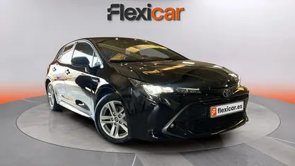 Usado Toyota Corolla Business Edition 122 CV (89 kW) 2022 Negro Berlina