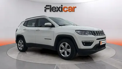 Usado Jeep Compass Longitude 120 CV (88 kW) 2020 Blanco SUV