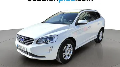 Käytetty Volvo XC60 Kinetic 150 HP (110 kW) 2016 Valkoinen Katumaasturi