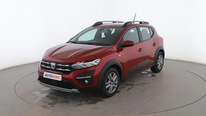 Rojo Usado 2021 Dacia Sandero Comfort Utilitario | 13.299 € (Precio justo)