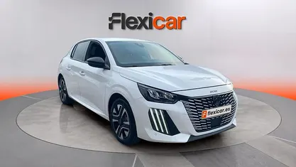 Usado Peugeot 208 Allure 101 CV (74 kW) 2025 Utilitario