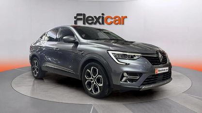 Begagnad Renault Arkana Intens 140 HK (102 kW) 2021 Grå SUV
