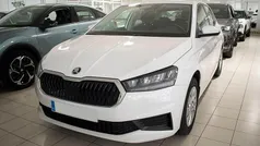 Usado 2022 Skoda Fabia Active Berlina | 14.000 € (Precio justo)