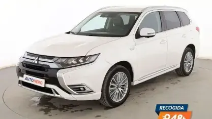 Usado Mitsubishi Outlander P-HEV 224 CV (164 kW) 2021 Blanco SUV