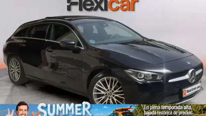 Usado Mercedes CLA180 Shooting Brake 136 CV (100 kW) 2022 Negro Familiar