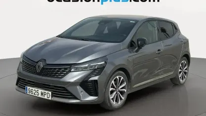 Usado Renault Clio Techno 91 CV (66 kW) 2024 Gris Utilitario