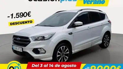 Usado Ford Kuga ST-Line 120 CV (88 kW) 2019 Gris SUV