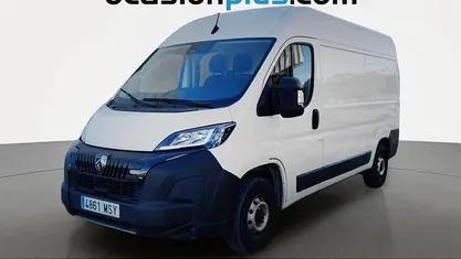 Blanco Usado 2024 Peugeot Boxer Van | 25.446 € (Super precio)