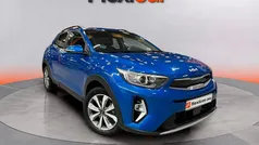 Azul Usado 2023 Kia Stonic SUV | 14.590 € (Precio justo)