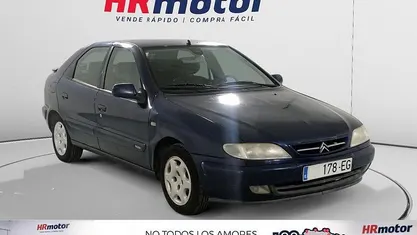 Usado Citroën Xsara 90 CV (66 kW) 2000 Azul Berlina
